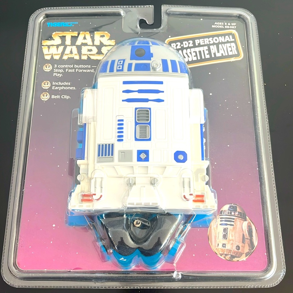 1997 NWT Vintage Star Wars R2-D2 Personal Cassette Player